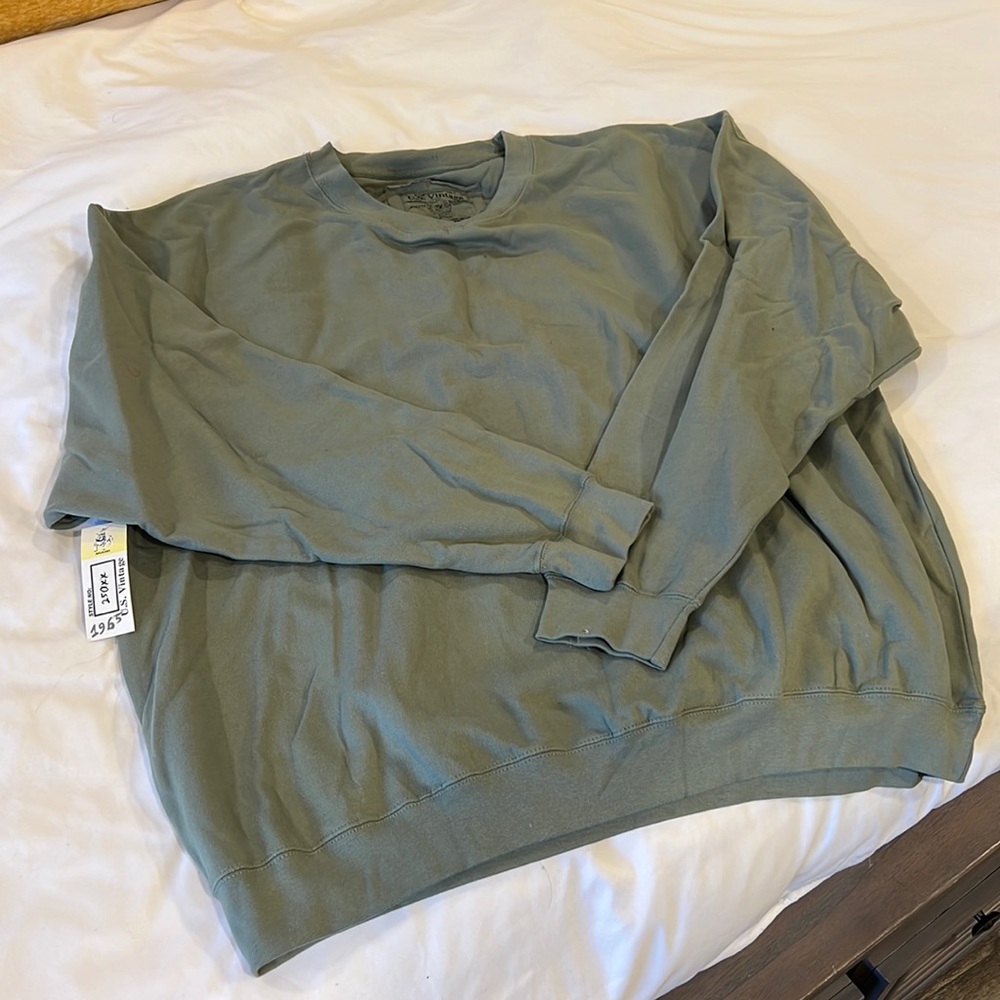 NWT XXXL green crewneck sweatshirt